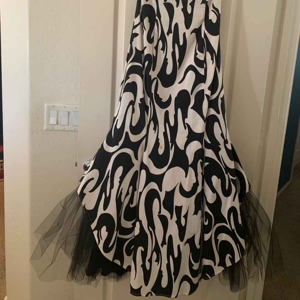 Beautiful black and white strapless evening gown